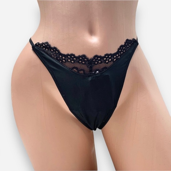 New Large Urban Outfitters satin v-string panty - Picture 1 of 6